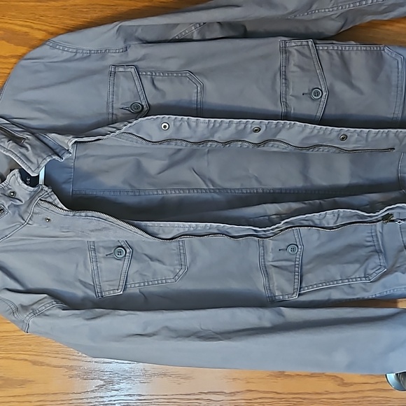Gray Jacket - Picture 1 of 4